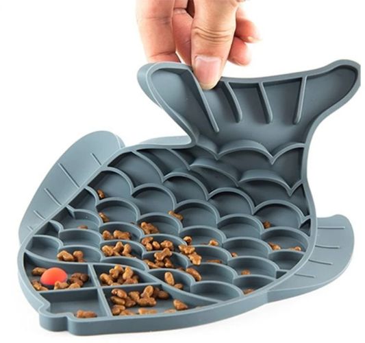 Silicone Lick Mat For Pet Dogs Slow Food Plate Rice Bowl For Small Medium Dog Anti Gulping Choking Feeder Puppy Treat Dispenser Silicone Lick Mat For Pet Dogs Slow Food Plate Rice Bowl For Small Medium Dog Anti Gulping Choking Feeder Puppy Treat Dispenser